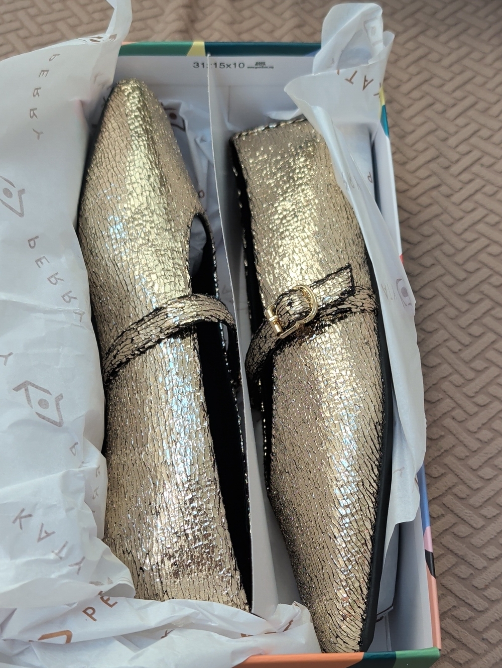 Katy Perry Collections The Evie Mary Jane Gold Flats NIB - Picture 6 of 7